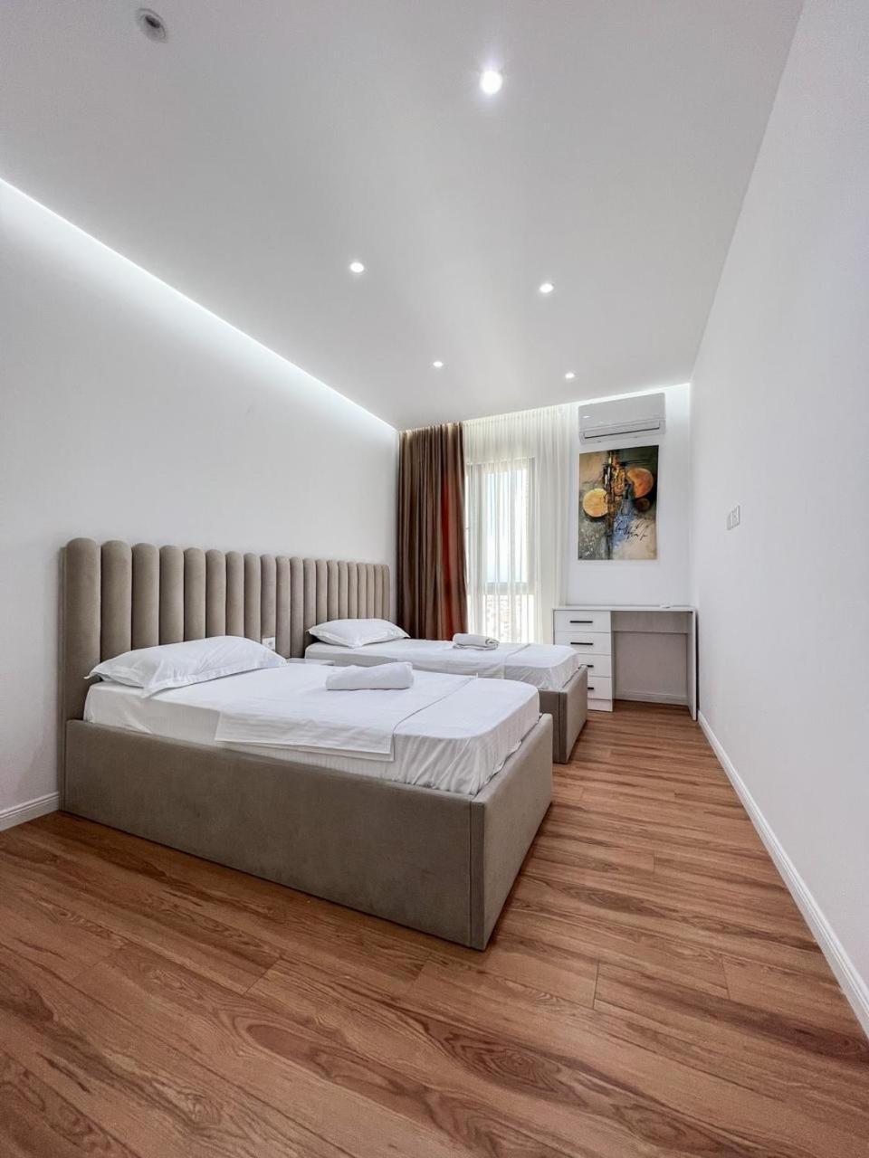 Lux Apartment At Arlis Tirana Exteriér fotografie